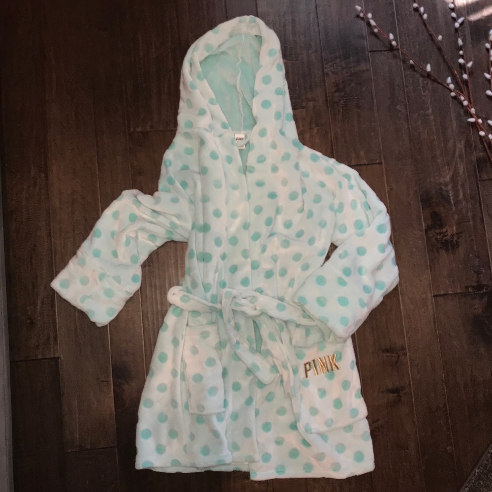Victoria's Secret Pink Plush Robe
